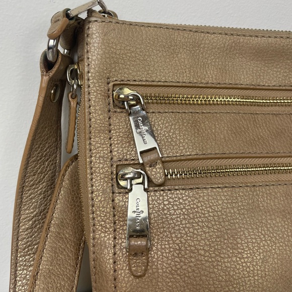 Cole Haan Sheila Leather Crossbody Purse Bag Gold w/ Matching Wallet / Set - Picture 3 of 9